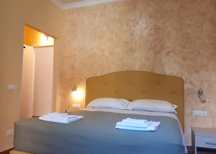 Clodio 4*